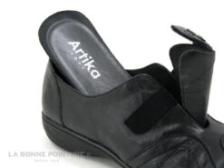 Artika EQUIN Noir - Decors Argent - Chaussure Basse Velcro -Suave Boutique cd24607c73b9e66c561f35ea11d5d5ef img 2561.jpg 174469