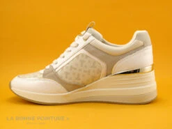 Tamaris 1-23703-20 White Comb - Basket Blanche A Talon Compense -Suave Boutique cd24607c73b9e66c561f35ea11d5d5ef img 6448.jpg 181713