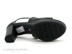 NeroGiardini E307500D 100 - Sandale Noire Plateforme Et Talon Haut -Suave Boutique cd24607c73b9e66c561f35ea11d5d5ef img 7148.jpg 180078