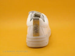 Tamaris 1-24712-28 White Lt Gold - Basket Femme 3 Velcros -Suave Boutique cd24607c73b9e66c561f35ea11d5d5ef img 7386.jpg 168447